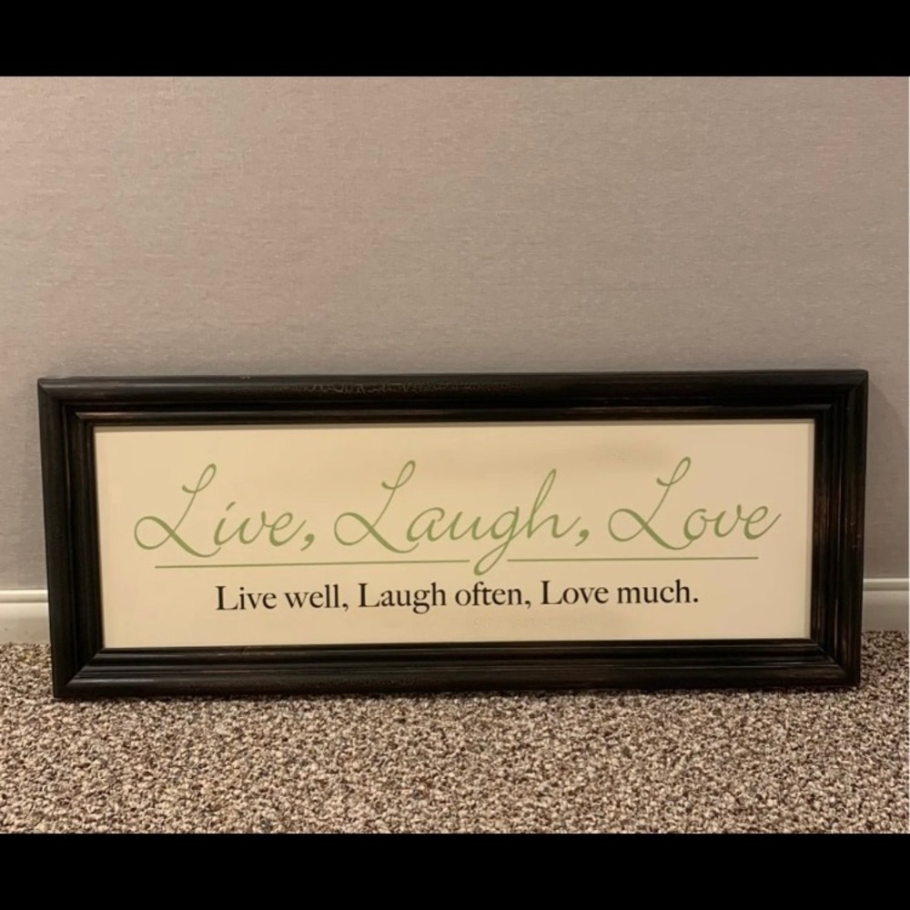 Live, Laugh, Love Sign